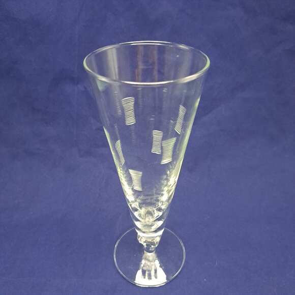 Vintage Etched Pilsner Beer Glass With Geometric Design - Picture 4 of 9